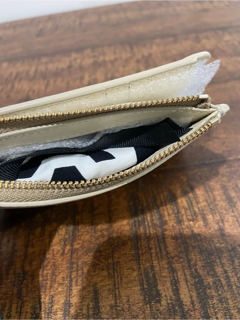 Marc Jacobs Utility Snapshot Slim Bifold Wallet